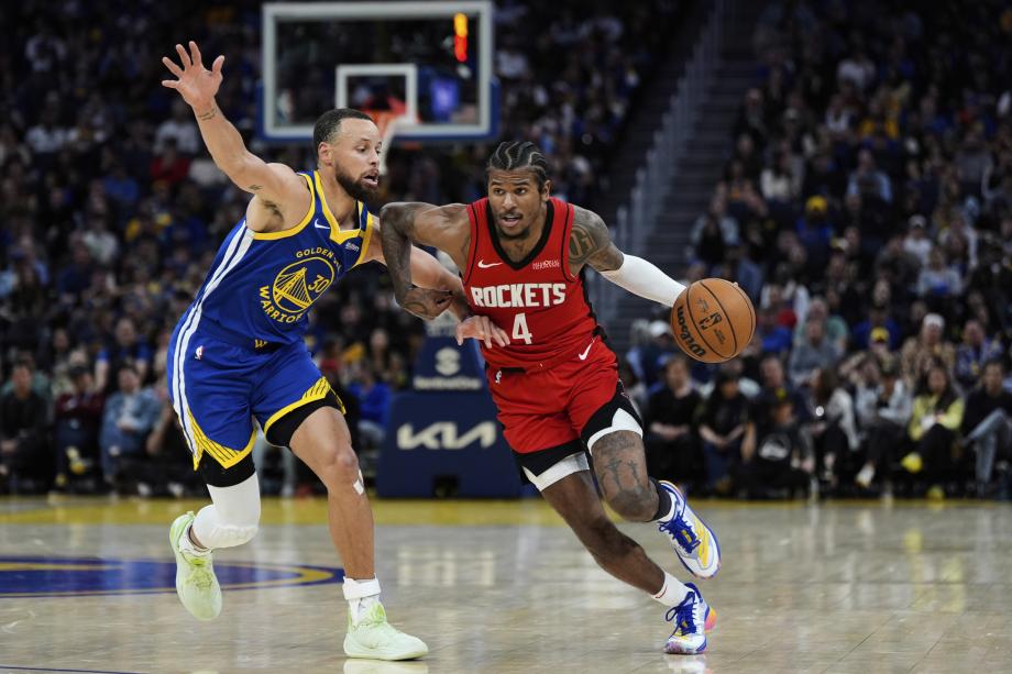 库里低迷10中1仅3分 勇士不敌火箭掉至西部第6