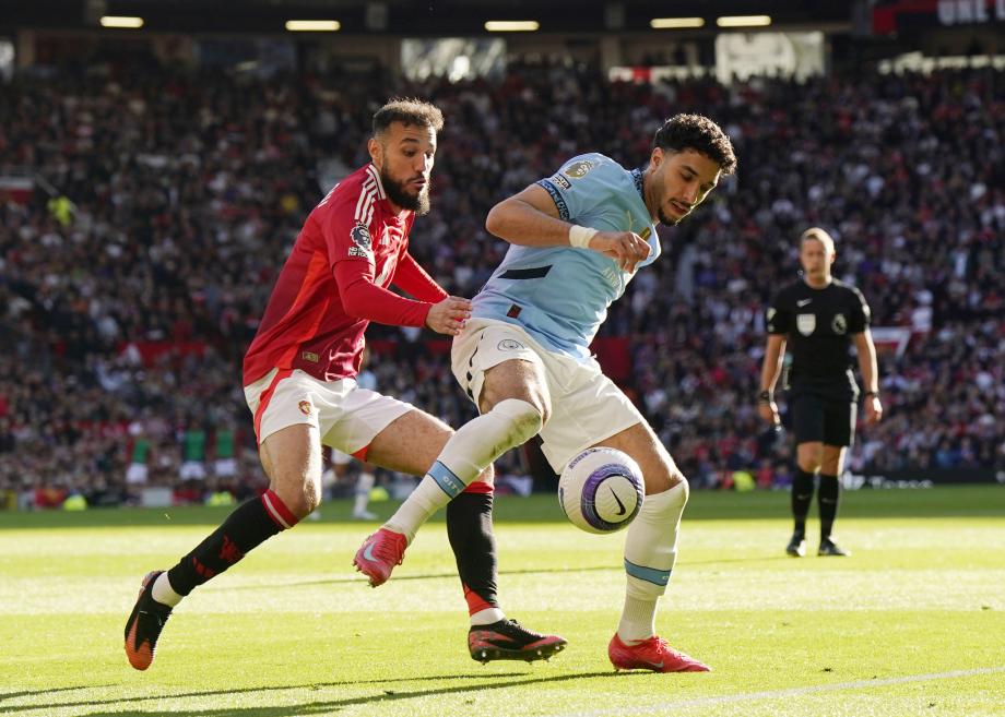 英超-曼市德比双方屡失良机 曼联主场0-0曼城