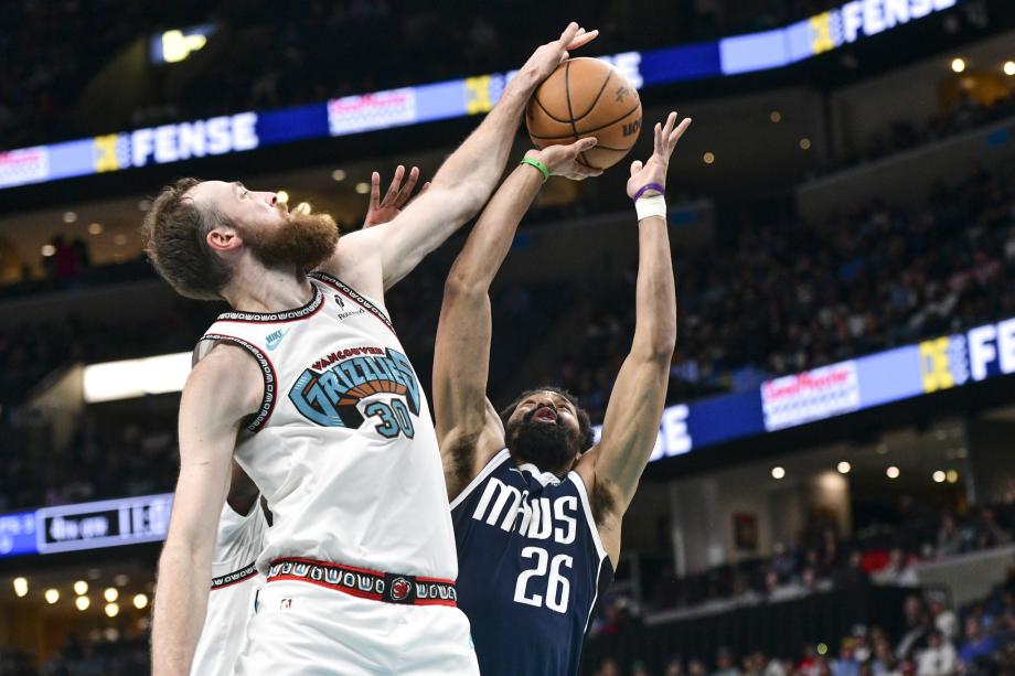 拉玛史提芬逊狂砍31分 灰熊132-97大胜独行侠