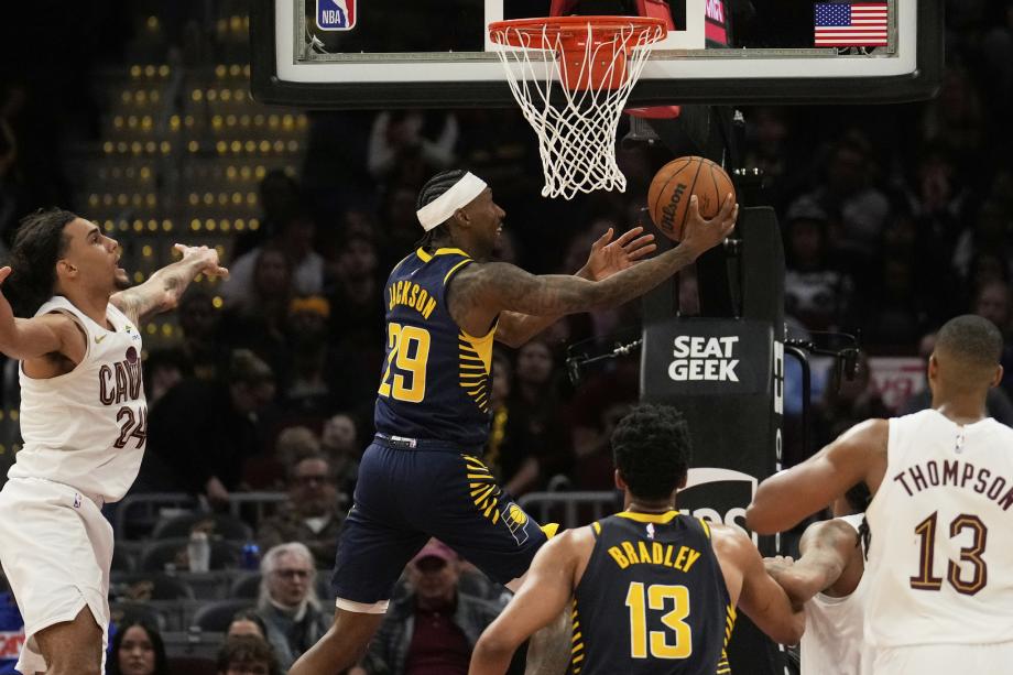 泰森31分7板 骑士双加时不敌步行者