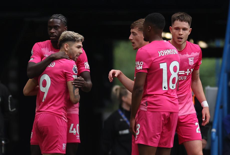 英超-恩西索传射桑乔世界波 切尔西2-2伊普斯维奇