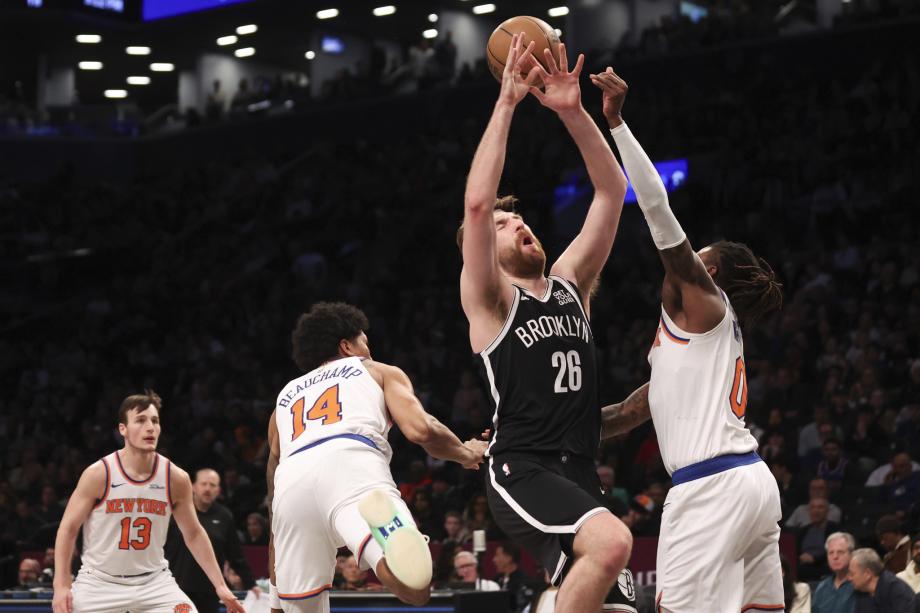 阿丘瓦18分9板 尼克斯客场击败篮网