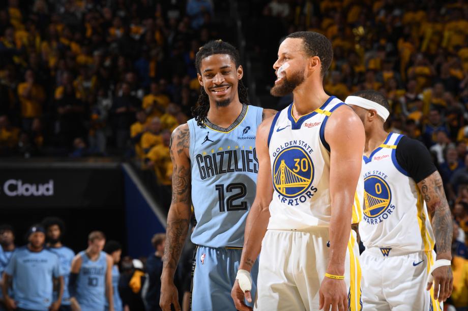 巴特勒38分库里37分 勇士险胜灰熊晋级季后赛