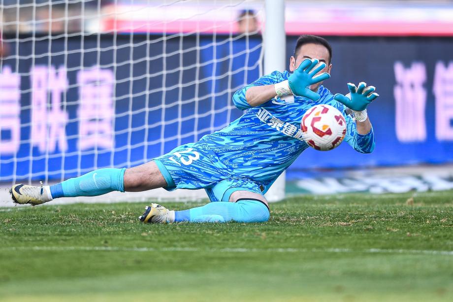 贝里奇屡失良机 长春亚泰主场战平云南玉昆