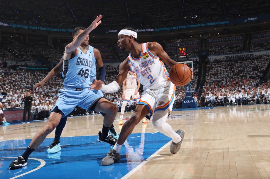 杰伦-威廉姆斯20+6莫兰特17+4 雷霆狂胜灰熊