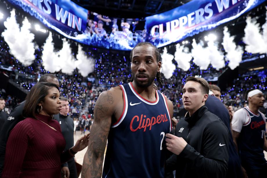 快船117-83大胜掘金 莱昂纳德21分、哈登20分