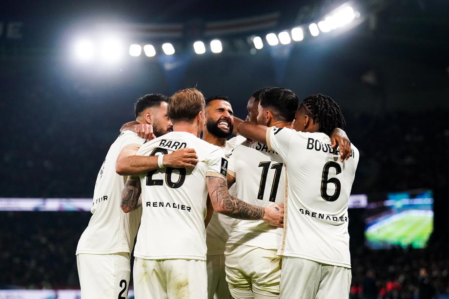 法甲-巴黎1-3尼斯 赛季联赛不败金身遭破