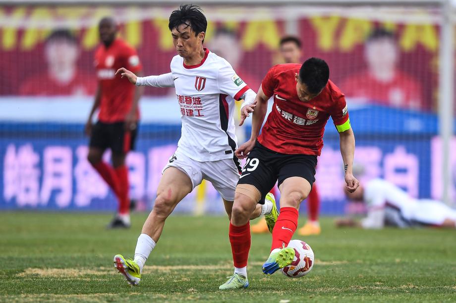 韦世豪破门 成都蓉城2-1胜长春亚泰