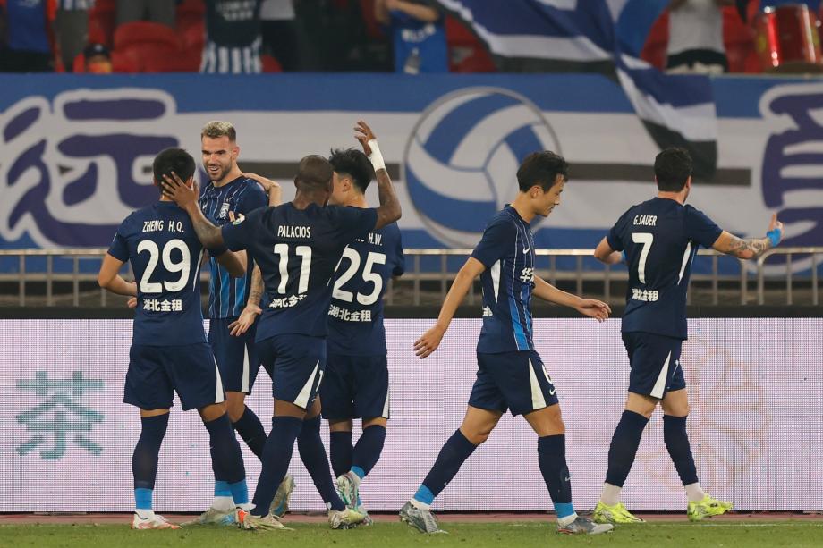 萨尔瓦多世界波郑浩乾制胜 三镇2-1逆转津门虎