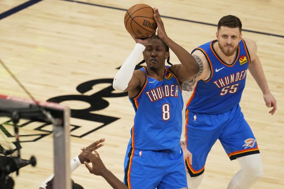 客场再下一城 雷霆横扫灰熊晋级西部半决赛