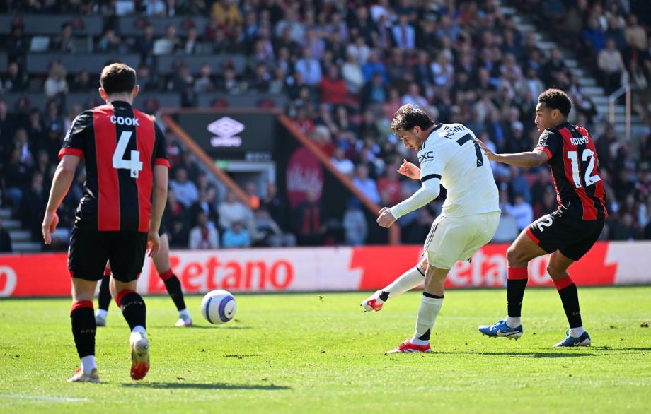 霍伊伦96分钟绝平 曼联客场1-1十人伯恩茅斯