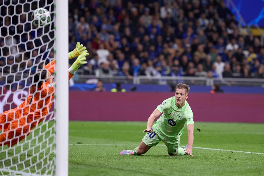 国米加时4-3总分7-6淘汰巴萨晋级欧冠决赛