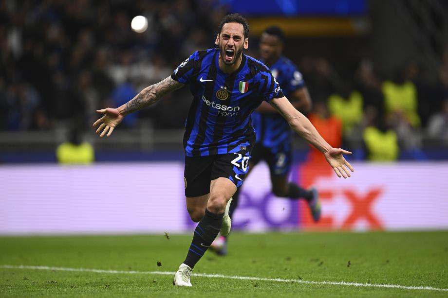 国米加时4-3总分7-6淘汰巴萨晋级欧冠决赛