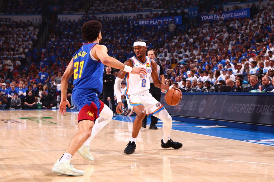 约基奇空砍44+15亚历山大31分 雷霆险胜掘金