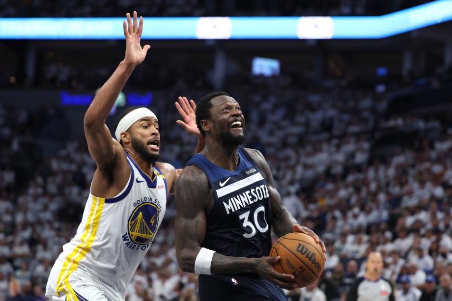 爱德华兹22+12巴特勒17分 森林狼淘汰勇士进西决