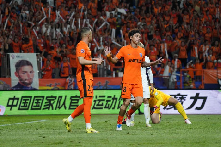 约尼查破门叶楚贵进球 云南玉昆胜梅州客家