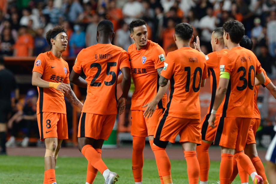 约尼查破门叶楚贵进球 云南玉昆胜梅州客家