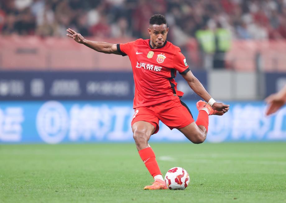 中超-卡扎伊什维利破门武磊赛季首球 海港1-1泰山