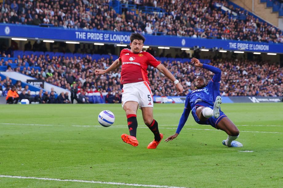 库库雷利亚头球制胜 切尔西1-0曼联先赛升至第四