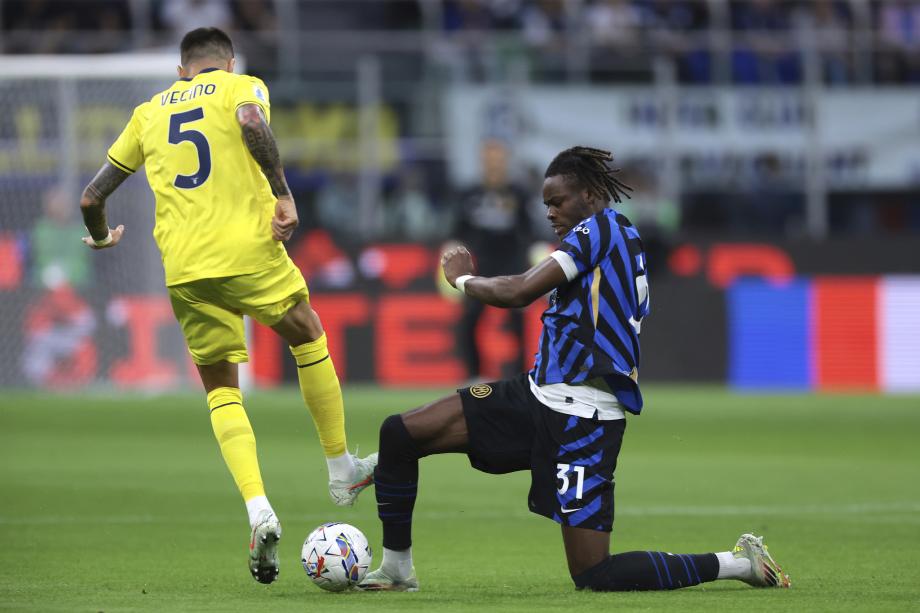 比塞克破门+送点佩德罗双响 国米2-2拉齐奥