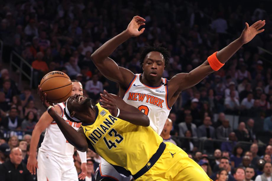 西亚卡姆39分 步行者再胜尼克斯总比分2-0领先