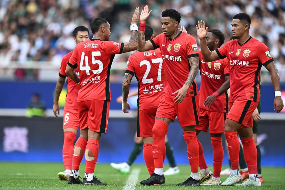 补时阶段头球绝平 浙江队2-2战平上海海港