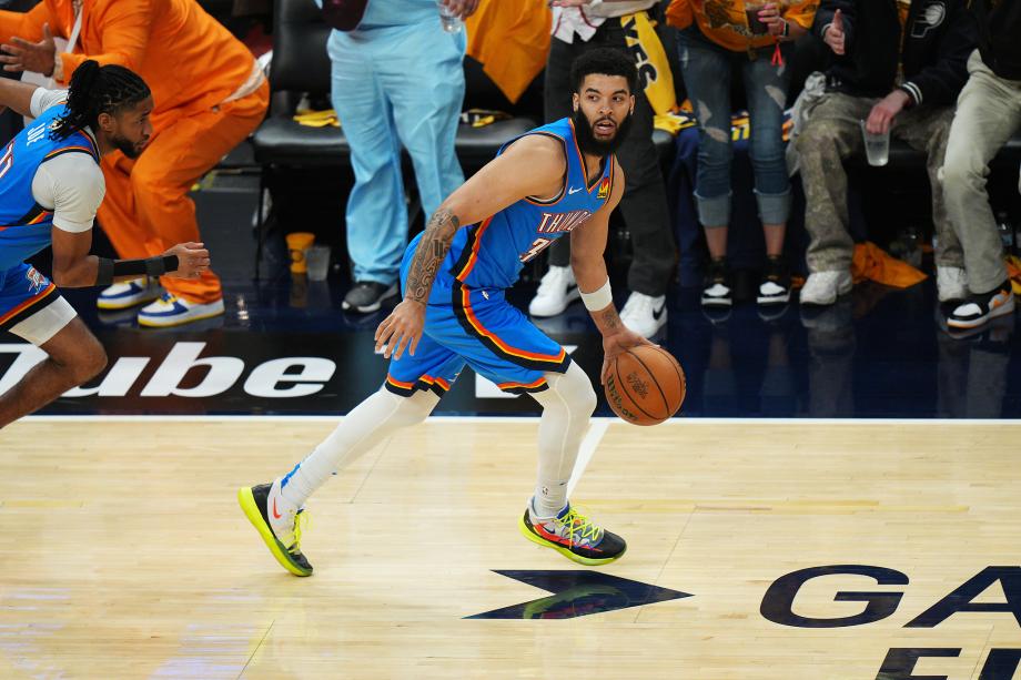 亚历山大35分雷霆末节逆转步行者 总分扳成2-2