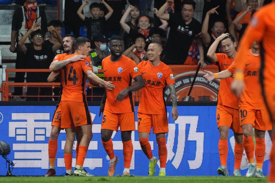 三将破门 云南玉昆主场战胜深圳新鹏城