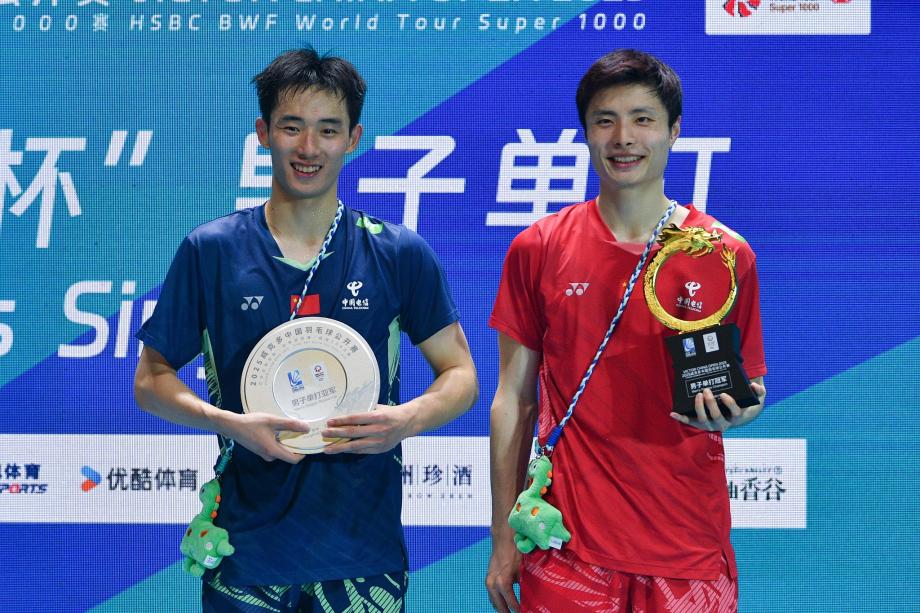 [图]石宇奇逆转王正行夺中国羽毛球公开赛男单冠军体育录像/图片