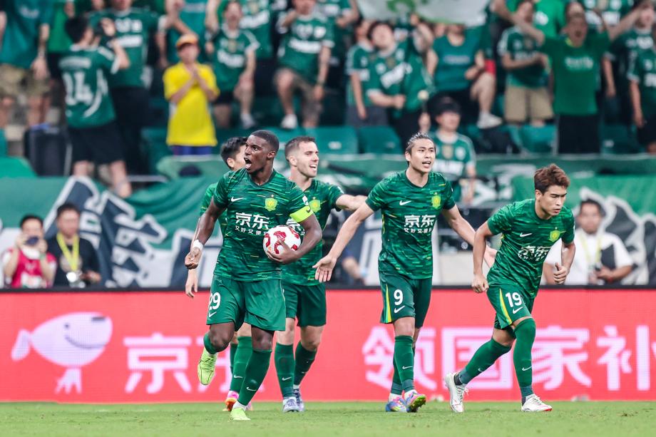 基莱斯两球法比奥进球 国安主场战平津门虎