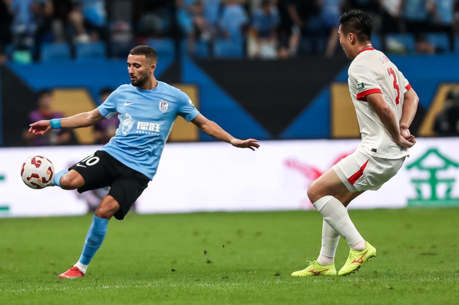 拉布亚德进球马莱莱破门 英博主场战胜海牛