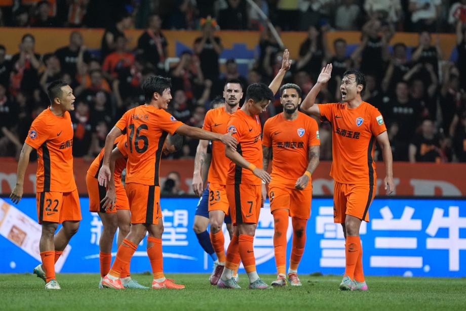 罗竞破门韩子龙进球 云南玉昆战胜武汉三镇