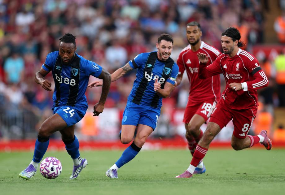 埃基蒂克传射萨拉赫破门 利物浦4-2伯恩茅斯