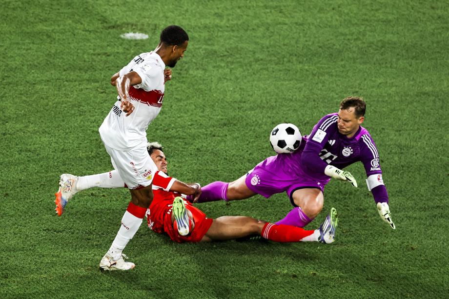 凯恩破门 拜仁2-1斯图加特问鼎德超杯