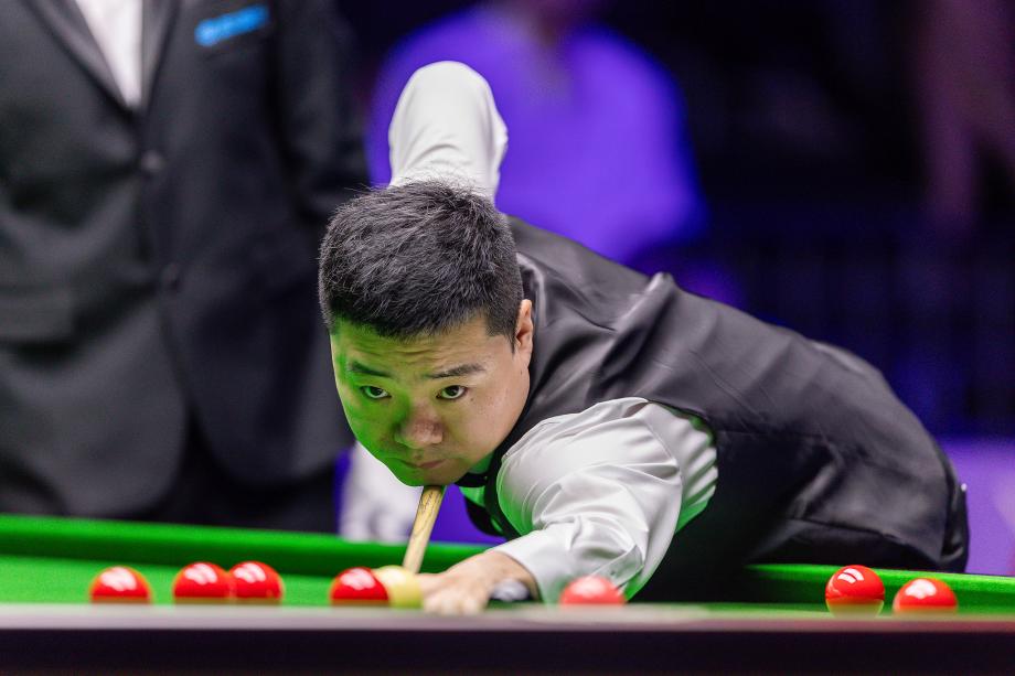 [图]斯诺克武汉公开赛第二轮 丁俊晖输球缺憾出局体育赛事直播