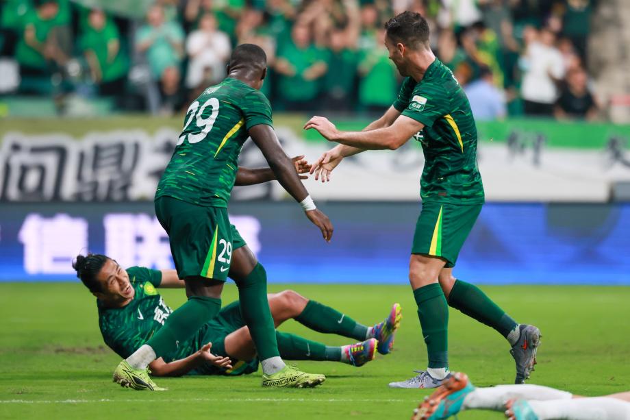 林良铭传射张玉宁破门 北京国安4-0武汉三镇