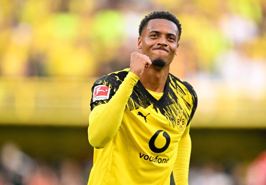 德甲-吉拉西梅开二度 多特蒙德3-0柏林联合取首胜