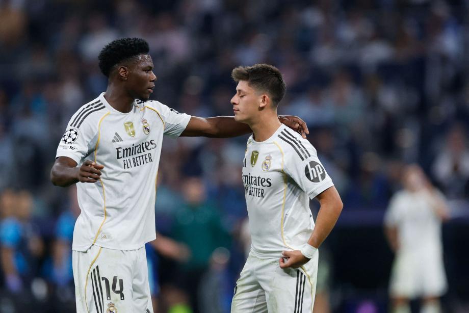 欧冠-姆巴佩双响卡瓦哈尔红牌 皇马2-1逆转马赛