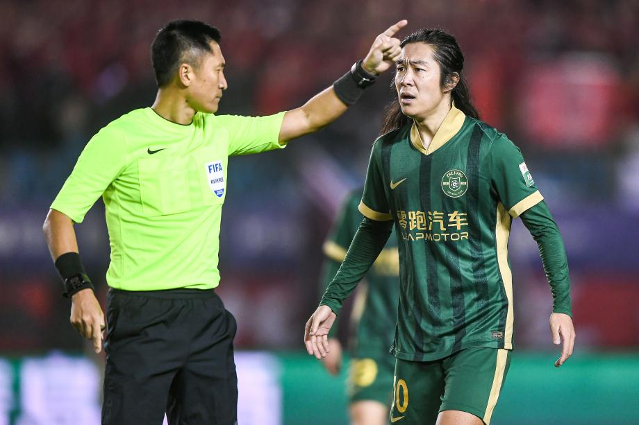 卡列洛补时抢射破门 浙江客场战平长春亚泰