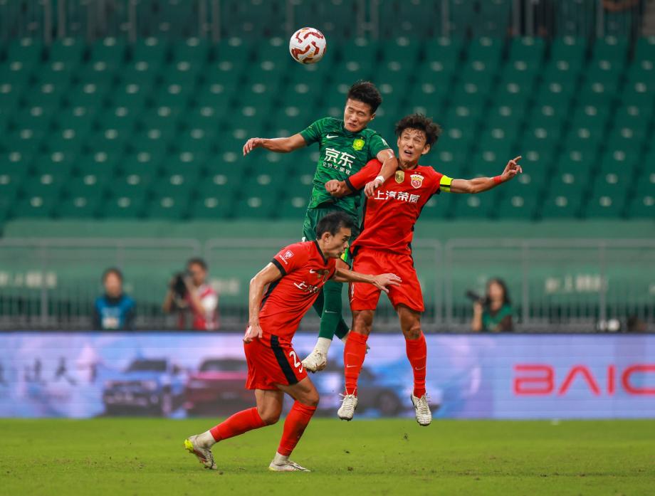 中超-莱昂纳多帽子戏法 上海海港3-2北京国安