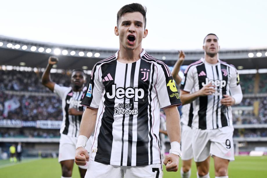 意甲-孔塞桑破门马里奥送点 尤文图斯1-1客平维罗纳