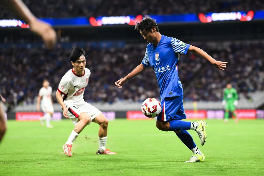 中超-周定洋99分钟绝平 蓉城1-1申花重夺榜首