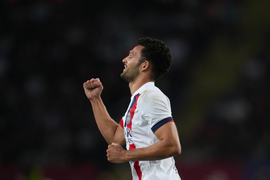 拉莫斯绝杀马尤卢破门 巴黎圣日耳曼2-1巴萨