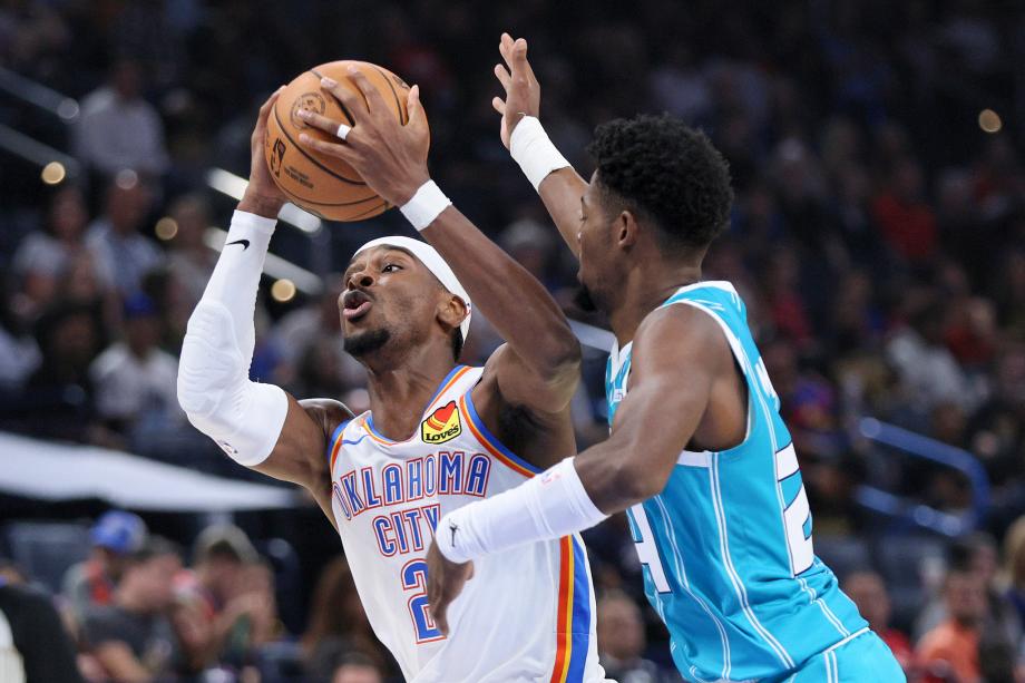 季前赛-亚历山大16+5鲍尔15+5 雷霆击败黄蜂