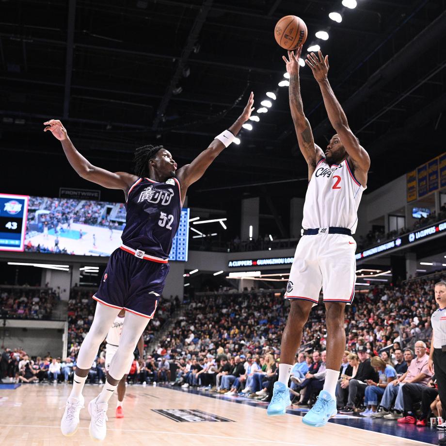 季前赛-奥拉迪波24分 广州下半场崩盘47分不敌快船