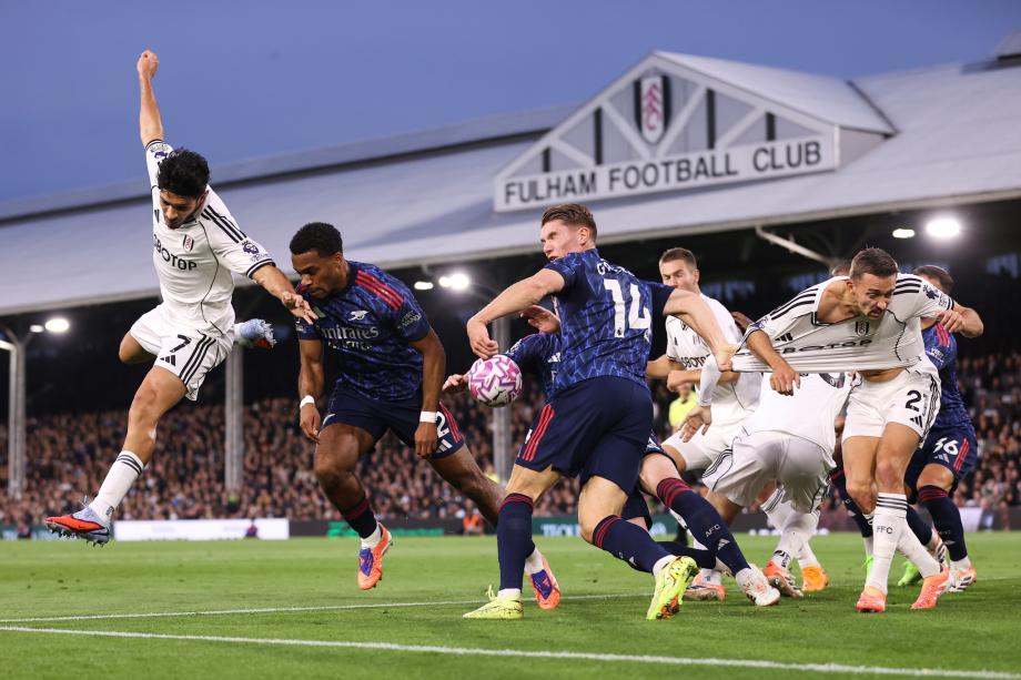 加布里埃尔助攻特罗萨德进球 阿森纳1-0富勒姆