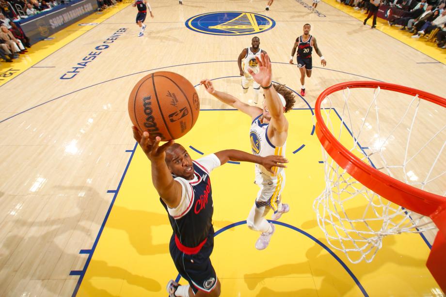 库里19+8哈登20+4 勇士主场击沉快船迎连胜