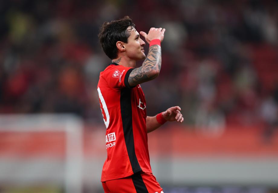 上海海港3-0浙江队 手握中超争冠主动权