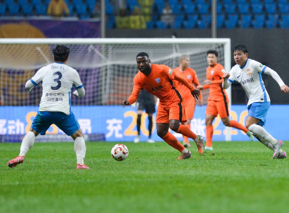 中超-佩德罗闪击制胜 云南玉昆1-0青岛西海岸