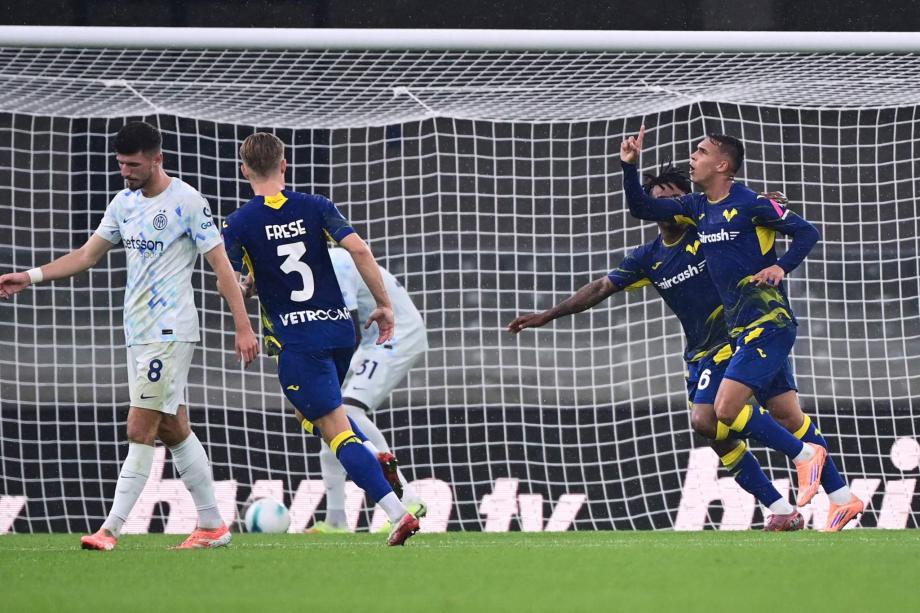 巴雷拉造乌龙泽林斯基破门 国米2-1维罗纳